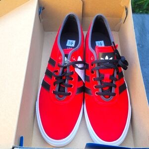 Adidas Red and Black Sneakers Classic Low-Top Design